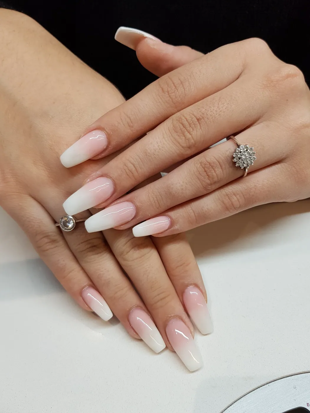 Weisse Nägel von Sunny Nails
